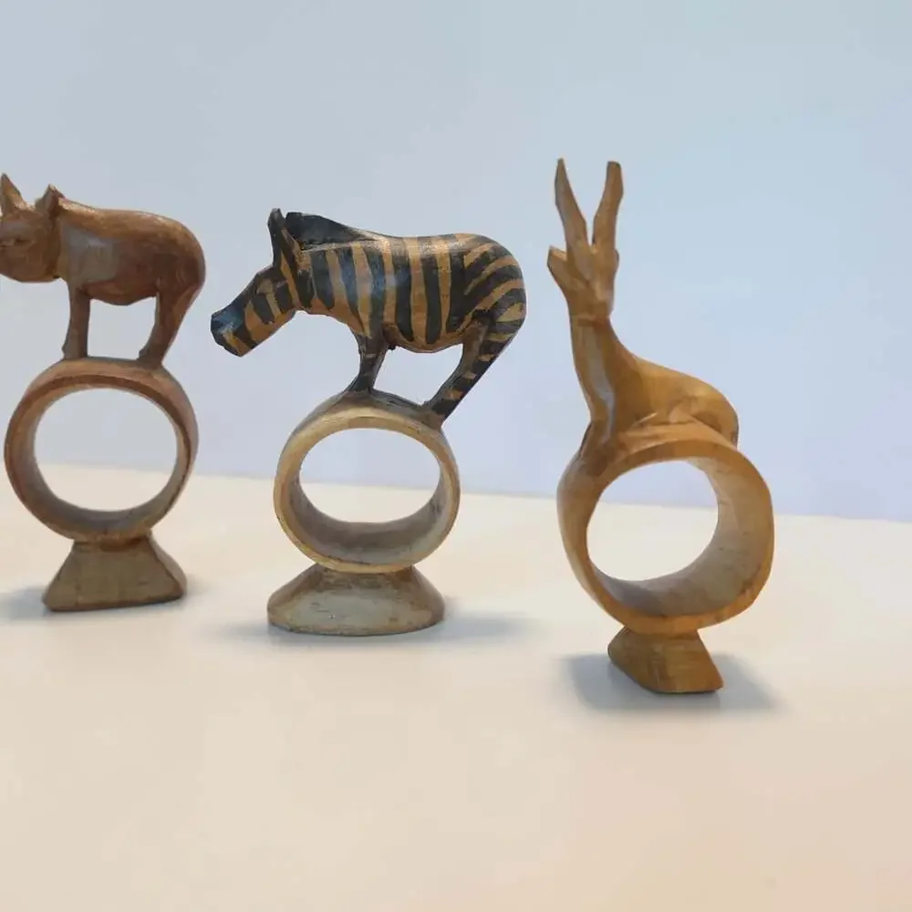 Vintage Hand Carved African Safari Animal Wooden Napkin Rings Set of 6